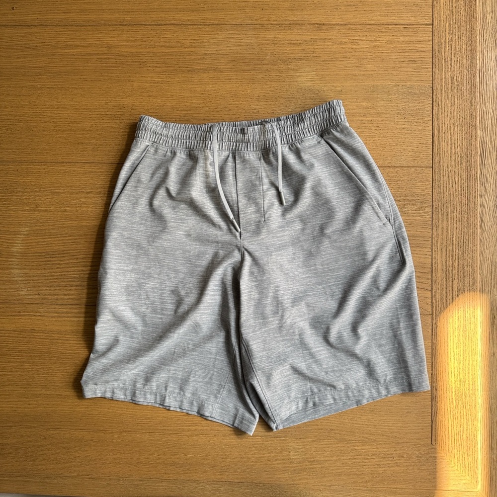 Gray and White lululemon Pacemaker 9 lined Athletic Shorts